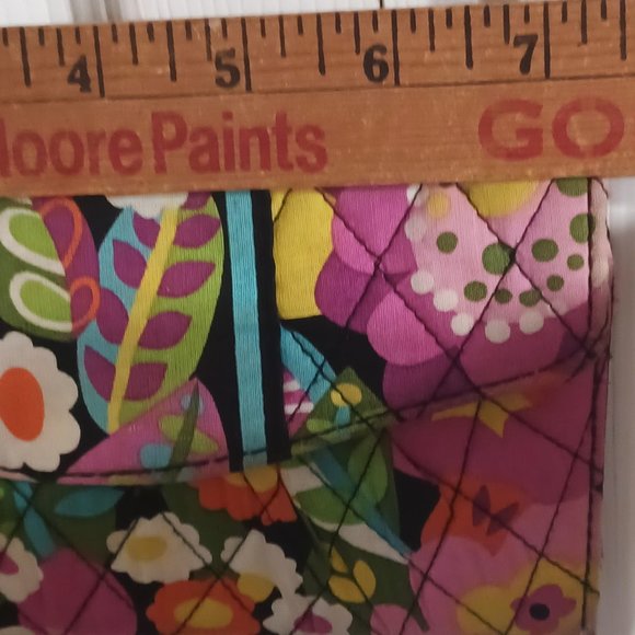 Vera Bradley VaVa Bloom small wristlet sized Crossbody-retired pattern, $ DROP!! - Picture 8 of 9